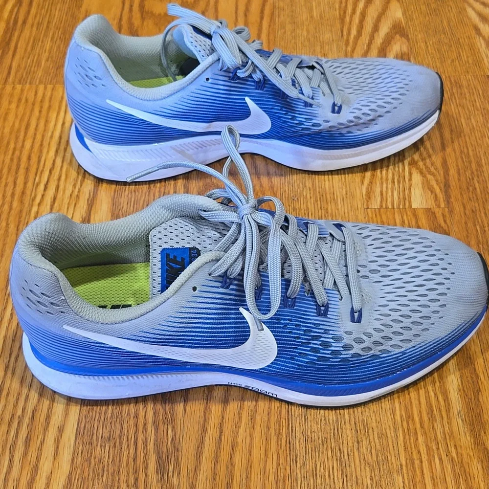 Nike Gray and Blue Athletic Sneakers - Picture 3 of 15